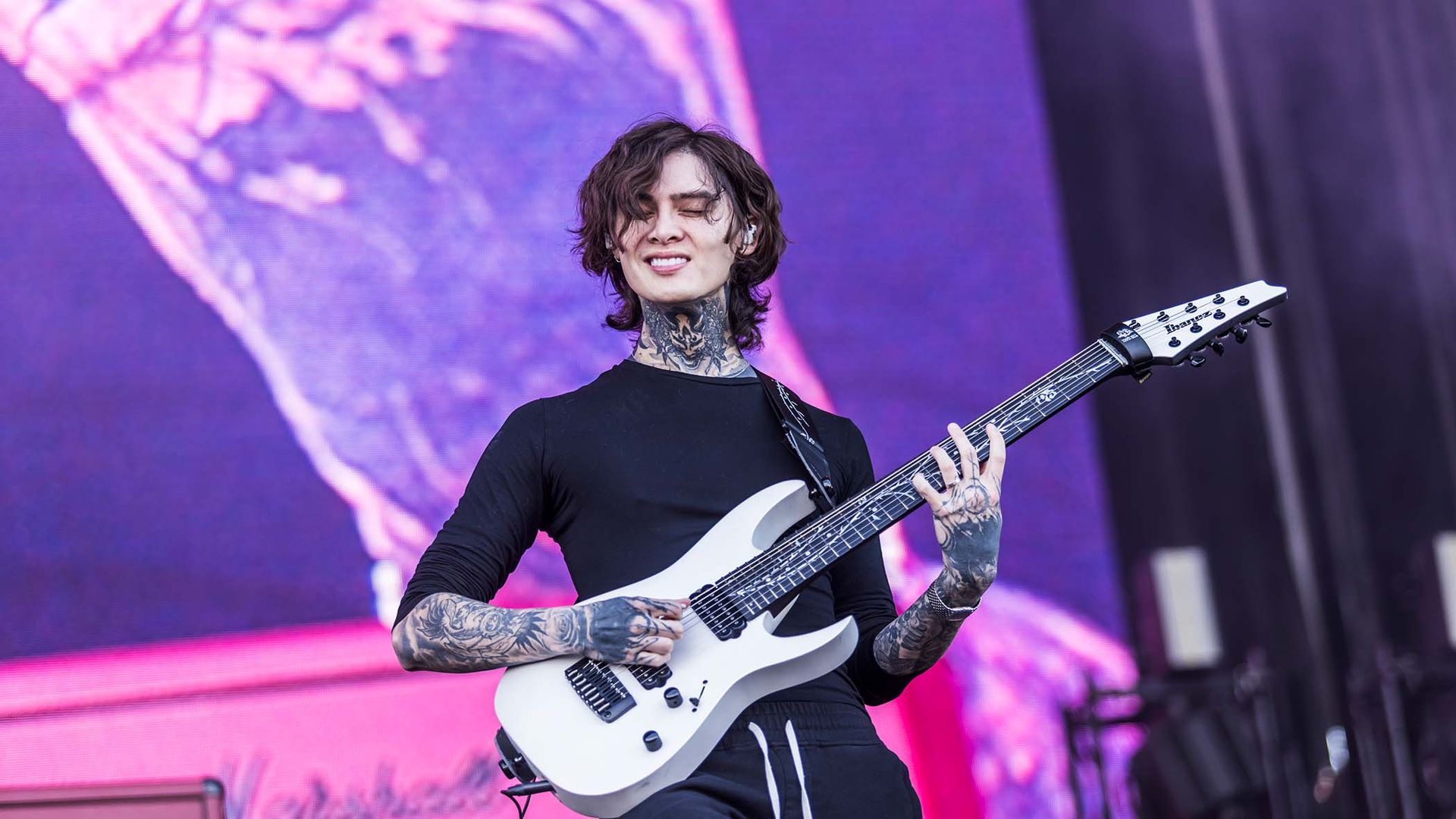 Тим Хенсон объясняет, почему на новом альбоме Polyphia нет гостей